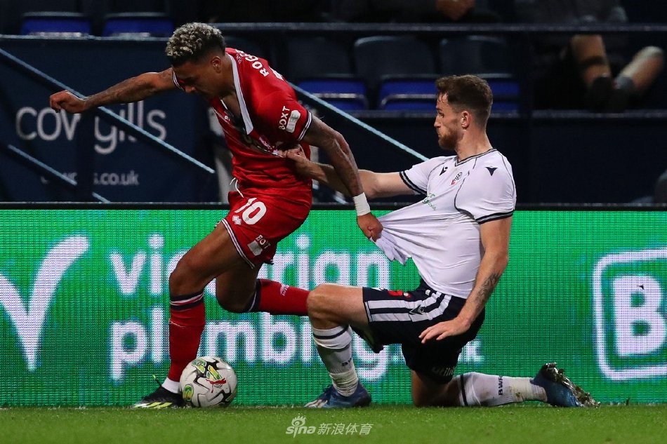 足球圈里媒 足球圈里媒