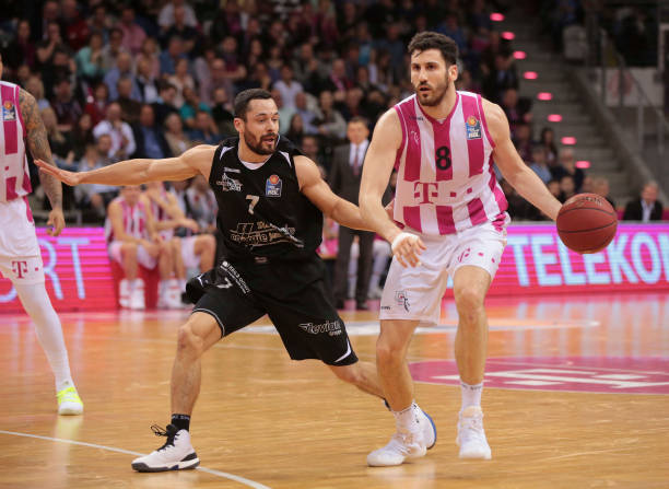 及定期的体 及定期的体