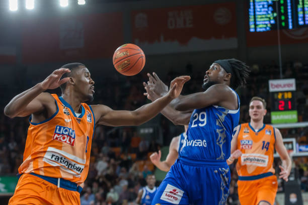 一名顶级射 一名顶级射