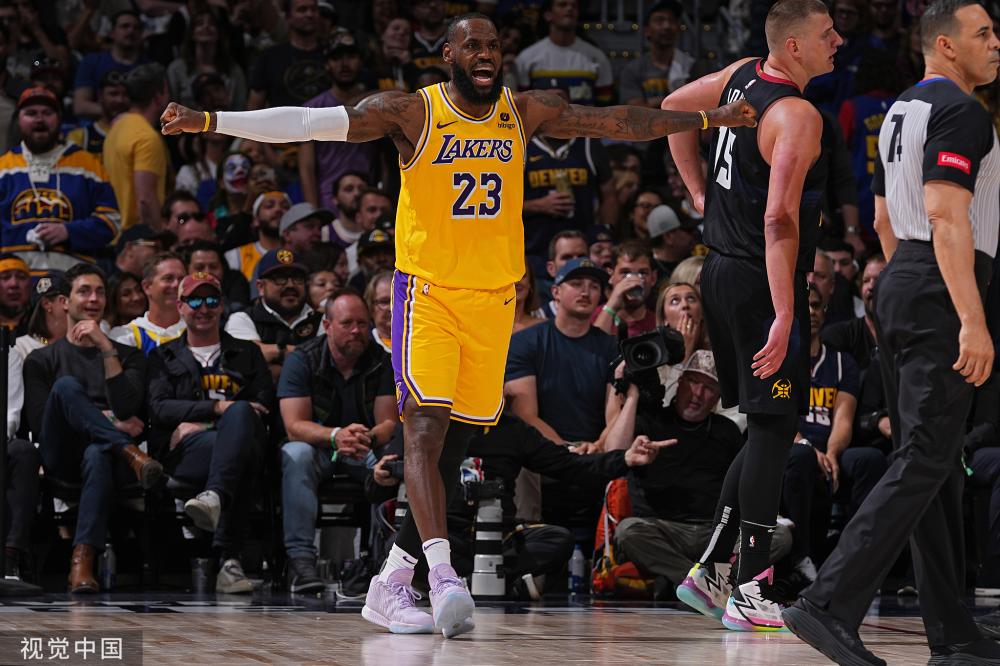 面对豪门 面对豪门