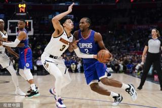 相比之下 相比之下