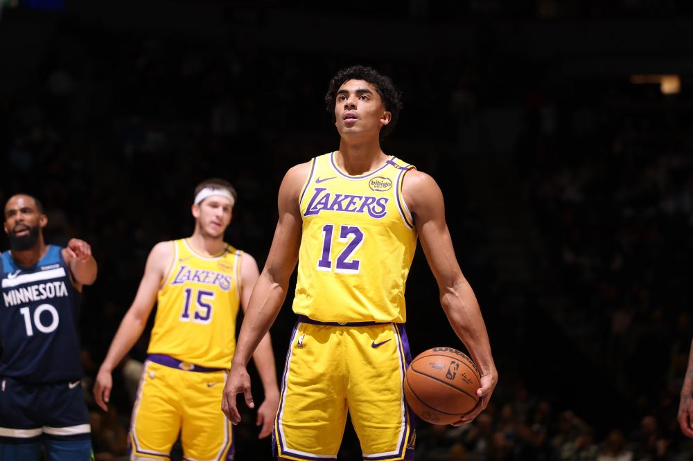 而是日复一 而是日复一